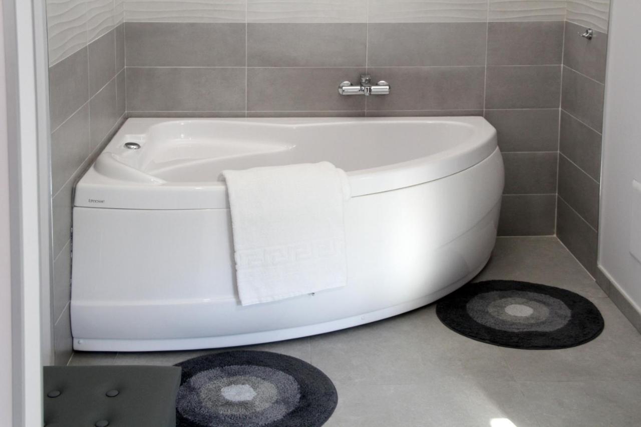 Easyroom Frosinone - Casello Autostradale Kültér fotó