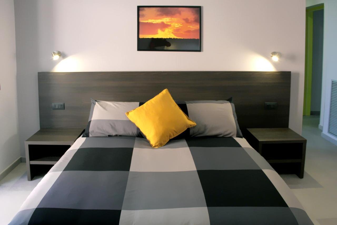 Easyroom Frosinone - Casello Autostradale Kültér fotó