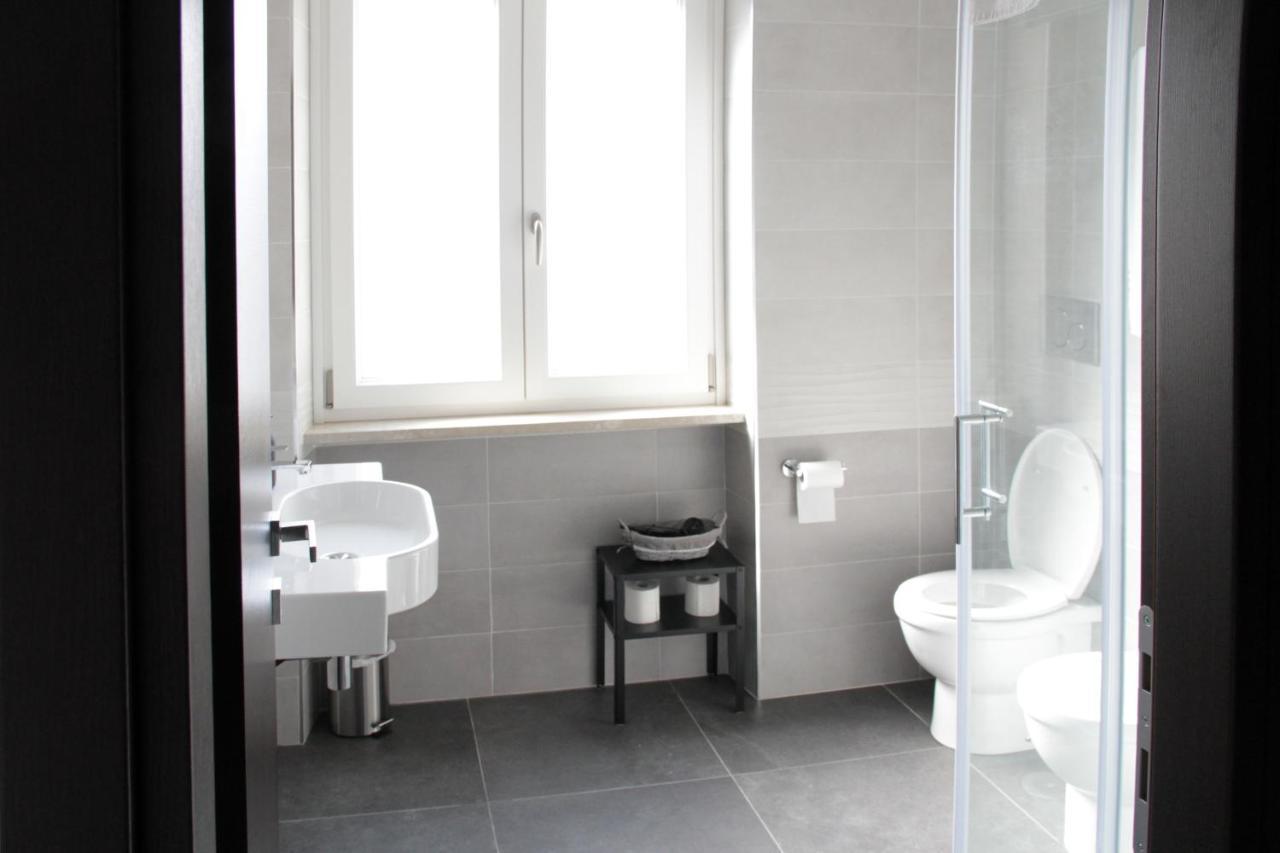 Easyroom Frosinone - Casello Autostradale Kültér fotó